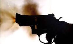 നായാട്ടിന് പോയ രണ്ട് പേര്‍ക്ക് വെടിയേറ്റു; കേസെടുത്ത് പോലിസ്