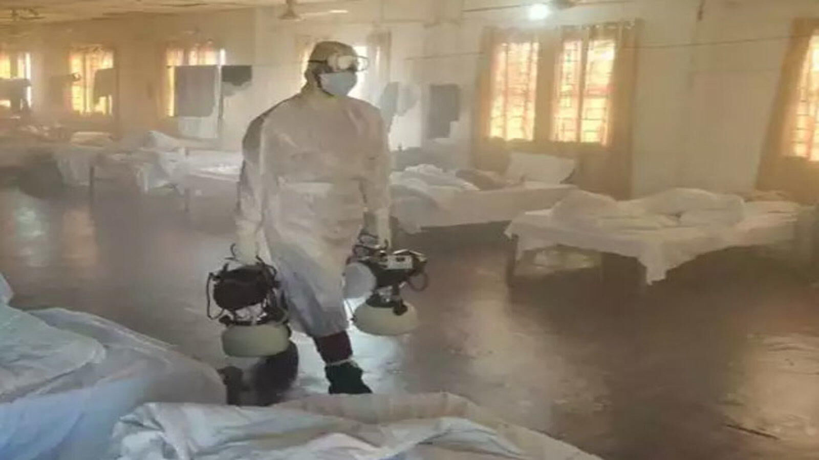 കൊവിഡ് മരണത്തില് കൃത്യത വേണം; തെറ്റായ കണക്കുകള് പ്രതിരോധത്തെ ബാധിക്കും: എയിംസ് ഡയറക്ടര് കൊവിഡ് മരണത്തില് കൃത്യത വേണം; തെറ്റായ കണക്കുകള് പ്രതിരോധത്തെ ബാധിക്കും: എയിംസ് ഡയറക്ടര്