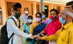 ലോക്ക് ഡൗണില്‍ കുടുങ്ങിയ ഇതരസംസ്ഥാന തൊഴിലാളിക്ക് സഹായഹസ്തവുമായി കൊല്ലം കോര്‍പറേഷന്‍