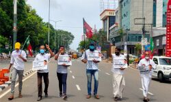 ആയിശ സുല്‍ത്താനക്കെതിരേയുള്ള രാജ്യദ്രോഹക്കുറ്റം പിന്‍വലിക്കണം; എസ്ഡിപിഐ ഏജീസ് ഓഫിസ് മാര്‍ച്ച് നടത്തി