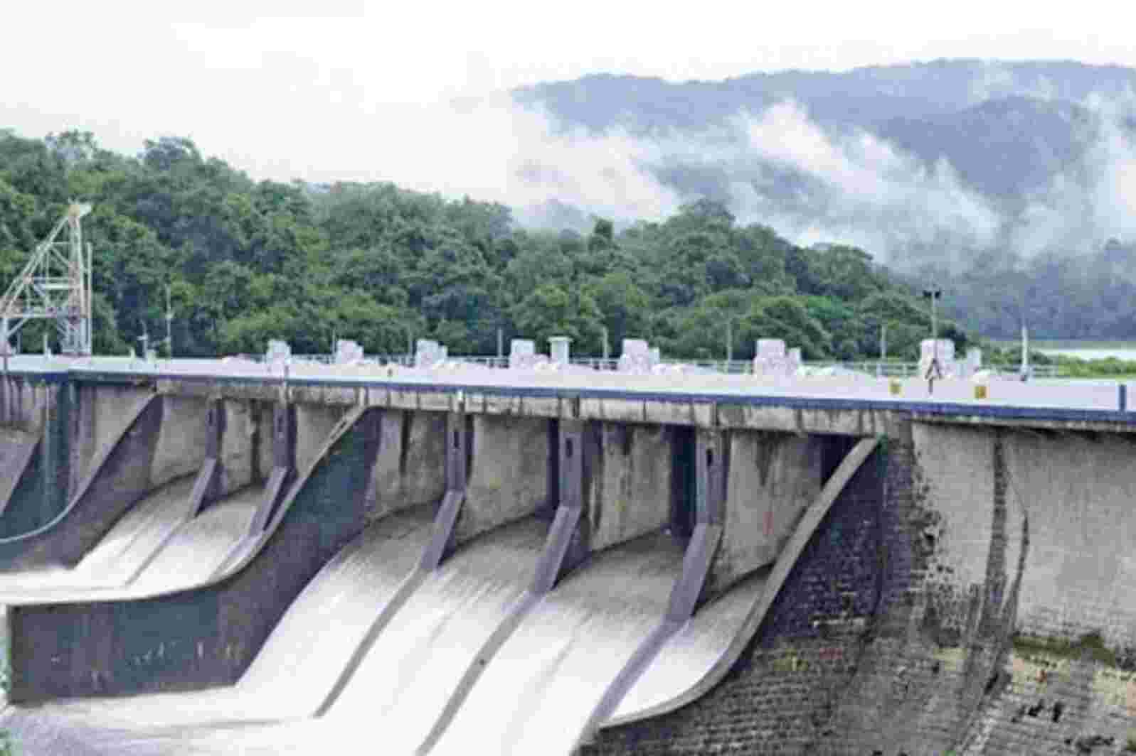 പെരിങ്ങല്കുത്ത് അണക്കെട്ടിലെ അധിക ജലം പുറത്തേയ്ക്ക് ഒഴുക്കും പെരിങ്ങല്കുത്ത് അണക്കെട്ടിലെ അധിക ജലം പുറത്തേയ്ക്ക് ഒഴുക്കും