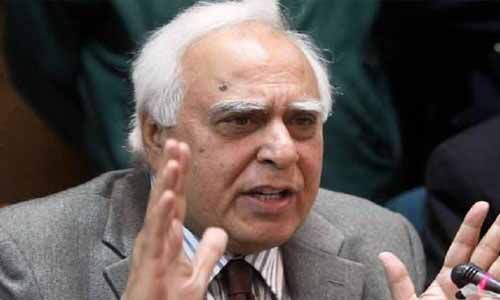 കൊവിഡ് വാക്സിനേഷന്: ഇന്ത്യ 89 രാജ്യങ്ങള്ക്കു പിന്നിലെന്ന് കബില് സിബല് കൊവിഡ് വാക്സിനേഷന്: ഇന്ത്യ 89 രാജ്യങ്ങള്ക്കു പിന്നിലെന്ന് കബില് സിബല്