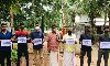 ഉള്ളണം ഫിഷറീസ് പദ്ധതിയില്‍ അഴിമതി: എസ്ഡിപിഐ നില്‍പ്പ് സമരം നടത്തി