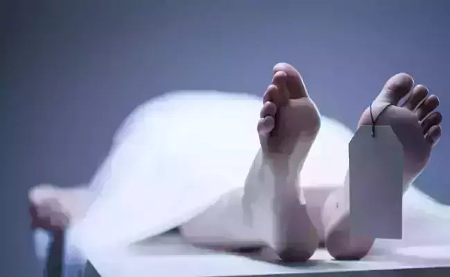 ജിദ്ദയില് മരണപ്പെട്ട ചാലിയം സ്വദേശി മുഹമ്മദ് കബീറിന്റെ മൃതദേഹം മക്കയില് ഖബറടക്കി ജിദ്ദയില് മരണപ്പെട്ട ചാലിയം സ്വദേശി മുഹമ്മദ് കബീറിന്റെ മൃതദേഹം മക്കയില് ഖബറടക്കി