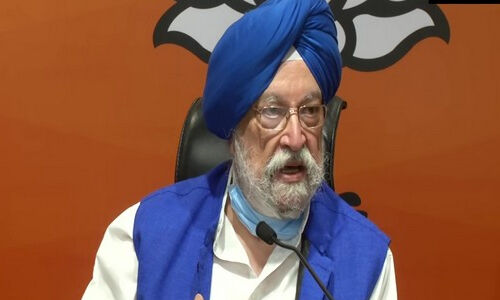 പഞ്ചാബ് സര്ക്കാര് വാക്സിന് വിറ്റ് ലാഭമുണ്ടാക്കുന്നു; ആരോപണം ആവര്ത്തിച്ച് കേന്ദ്ര മന്ത്രി ഹര്ദീപ് സിങ് പുരി പഞ്ചാബ് സര്ക്കാര് വാക്സിന് വിറ്റ് ലാഭമുണ്ടാക്കുന്നു; ആരോപണം ആവര്ത്തിച്ച് കേന്ദ്ര മന്ത്രി ഹര്ദീപ് സിങ് പുരി