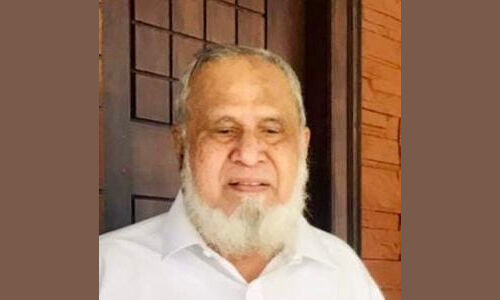 കോഴിക്കോട് കോര്പറേഷന് മുന്കൗണ്സിലര് പി ടി മമ്മു നിര്യാതനായി കോഴിക്കോട് കോര്പറേഷന് മുന്കൗണ്സിലര് പി ടി മമ്മു നിര്യാതനായി