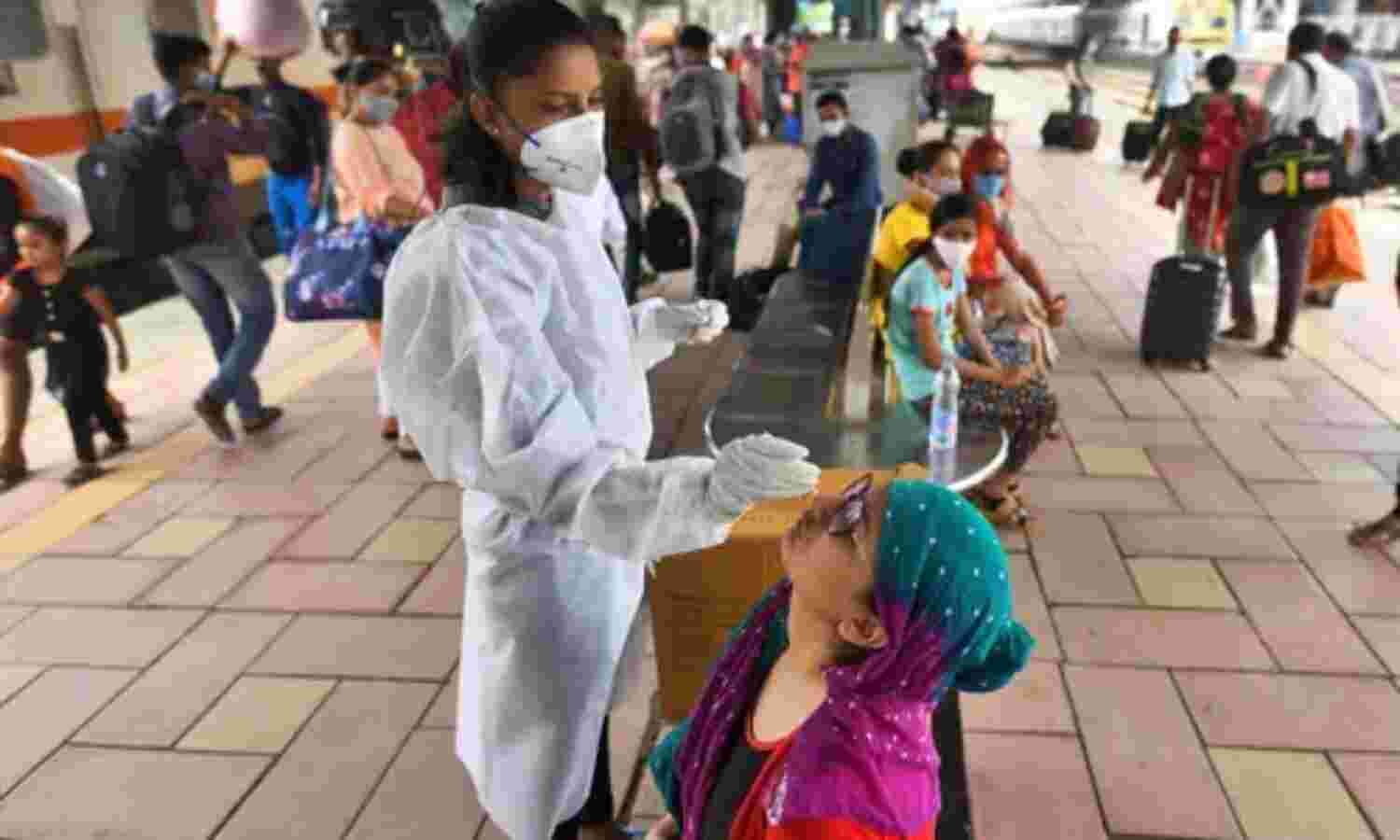 മഹാരാഷ്ട്രയില് കൊവിഡ് പ്രതിദിന രോഗികളുടെ എണ്ണത്തില് വര്ധന മഹാരാഷ്ട്രയില് കൊവിഡ് പ്രതിദിന രോഗികളുടെ എണ്ണത്തില് വര്ധന