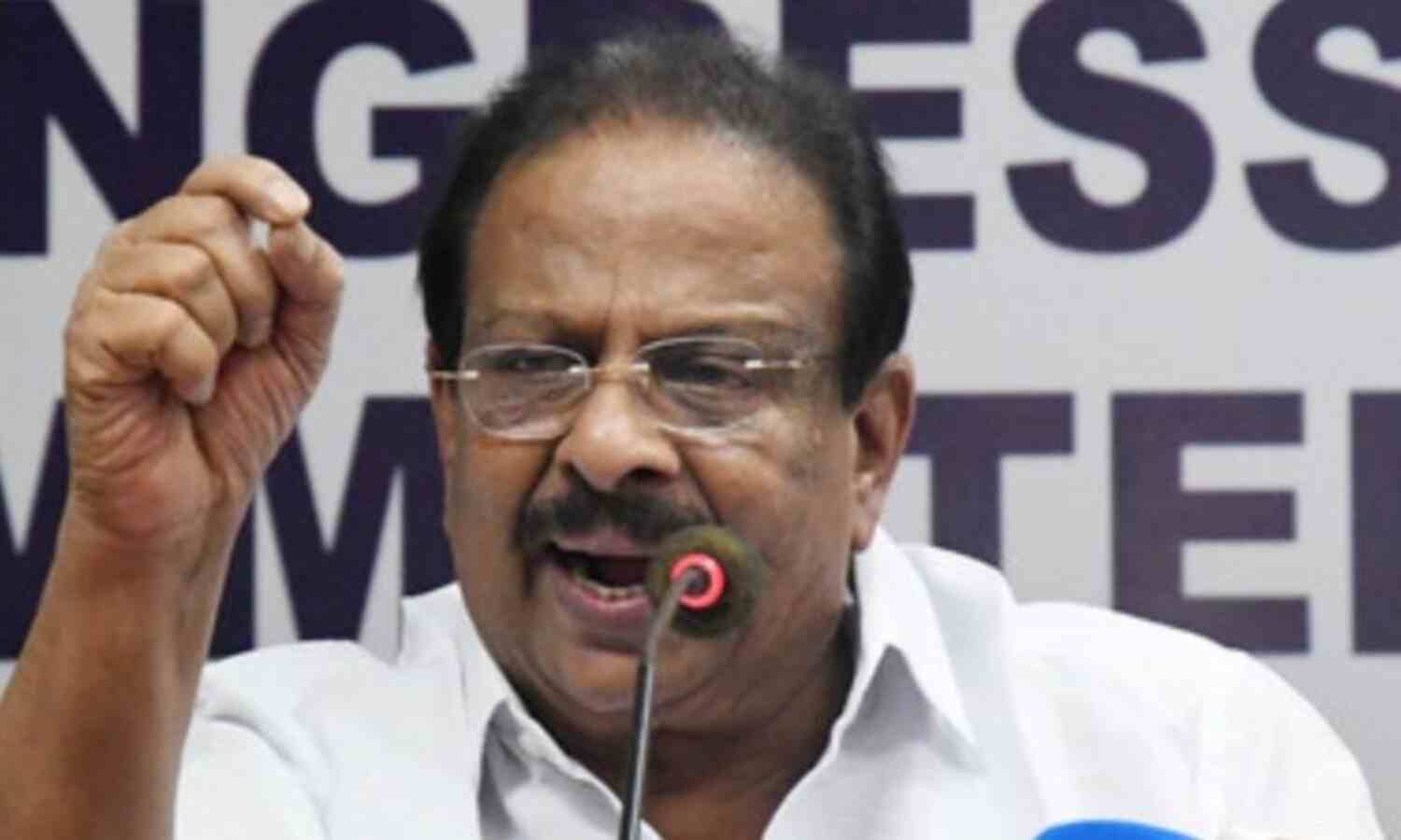 ജോസഫൈനെ പുറത്താക്കും വരെ സമരമെന്ന് കെ സുധാകരന് ജോസഫൈനെ പുറത്താക്കും വരെ സമരമെന്ന് കെ സുധാകരന്