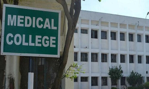 10 സൂപ്പർ സ്പെഷ്യാലിറ്റി സീറ്റുകൾക്ക് അനുമതി 10 സൂപ്പർ സ്പെഷ്യാലിറ്റി സീറ്റുകൾക്ക് അനുമതി