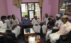 മലപ്പുറം: ഒഴുക്കില്‍ പെട്ട് മരിച്ച വിദ്യര്‍ഥികളുടെ വീടുകള്‍ എസ്ഡിപിഐ നേതാക്കള്‍ സന്ദര്‍ശനം നടത്തി