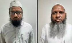 ഉമര് ഗൗതം, ജഹാംഗീര് ഖാസിമി അറസ്റ്റുകള്; പണ്ഡിതരെ വേട്ടയാടുന്ന യുപി പോലിസ് നടപടി ഭരണഘടനാവകാശങ്ങളുടെ നിഷേധമെന്ന് മുസ് ലിം നേതാക്കള് ഉമര് ഗൗതം, ജഹാംഗീര് ഖാസിമി അറസ്റ്റുകള്; പണ്ഡിതരെ വേട്ടയാടുന്ന യുപി പോലിസ് നടപടി ഭരണഘടനാവകാശങ്ങളുടെ നിഷേധമെന്ന് മുസ് ലിം നേതാക്കള്