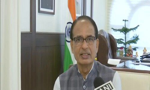 മന് കി ബാത്ത് പരാമര്ശം; രാഹുല് ഗാന്ധി കൊവിഡിനെക്കുറിച്ച് നുണ പ്രചരിപ്പിക്കുകയാണെന്ന് ശിവ്രാജ് സിങ് ചൗഹന് മന് കി ബാത്ത് പരാമര്ശം; രാഹുല് ഗാന്ധി കൊവിഡിനെക്കുറിച്ച് നുണ പ്രചരിപ്പിക്കുകയാണെന്ന് ശിവ്രാജ് സിങ് ചൗഹന്