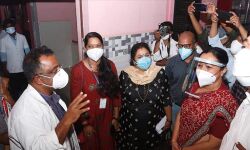 അട്ടപ്പാടിയിലെ ആദിവാസികള്ക്ക് ഒരു മാസത്തിനകം നൂറു ശതമാനം പേര്ക്കും കൊവിഡ് വാക്സിന് നല്കുമെന്ന് ആരോഗ്യമന്ത്രി അട്ടപ്പാടിയിലെ ആദിവാസികള്ക്ക് ഒരു മാസത്തിനകം നൂറു ശതമാനം പേര്ക്കും കൊവിഡ് വാക്സിന് നല്കുമെന്ന് ആരോഗ്യമന്ത്രി