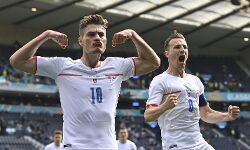 യൂറോ കപ്പില്‍ ഹോളണ്ട് വീണു; ചെക്ക് ക്വാര്‍ട്ടറില്‍