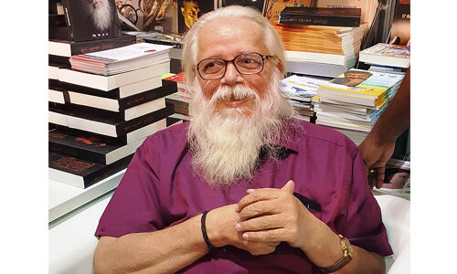 ഐഎസ്ആര്ഒ ചാരക്കേസ് ഗൂഢാലോചന; സിബി മാത്യൂസിന്റെ ജാമ്യാപേക്ഷ എതിര്ത്ത് നമ്പി നാരായണന് ഐഎസ്ആര്ഒ ചാരക്കേസ് ഗൂഢാലോചന; സിബി മാത്യൂസിന്റെ ജാമ്യാപേക്ഷ എതിര്ത്ത് നമ്പി നാരായണന്