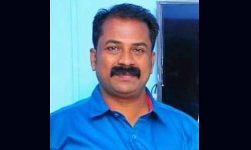 രണ്ടാം തരംഗത്തിന്റെ പ്രതിസന്ധികള് വിലങ്ങുതടിയായില്ല; അഞ്ച് രോഗികള്ക്ക് ജീവിതമേകി പ്രകാശന് മടങ്ങി രണ്ടാം തരംഗത്തിന്റെ പ്രതിസന്ധികള് വിലങ്ങുതടിയായില്ല; അഞ്ച് രോഗികള്ക്ക് ജീവിതമേകി പ്രകാശന് മടങ്ങി