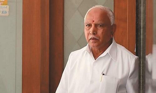 കര്ണാടക മുഖ്യമന്ത്രി യദ്യൂരപ്പക്ക് തിരിച്ചടി; അഴിമതിക്കേസില് വിചാരണ നേരിട്ടേ പറ്റൂ കര്ണാടക മുഖ്യമന്ത്രി യദ്യൂരപ്പക്ക് തിരിച്ചടി; അഴിമതിക്കേസില് വിചാരണ നേരിട്ടേ പറ്റൂ