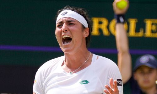 വിംബിള്‍ഡണ്‍; ഓന്‍സ് ജെബേറിന് ചരിത്ര നേട്ടം