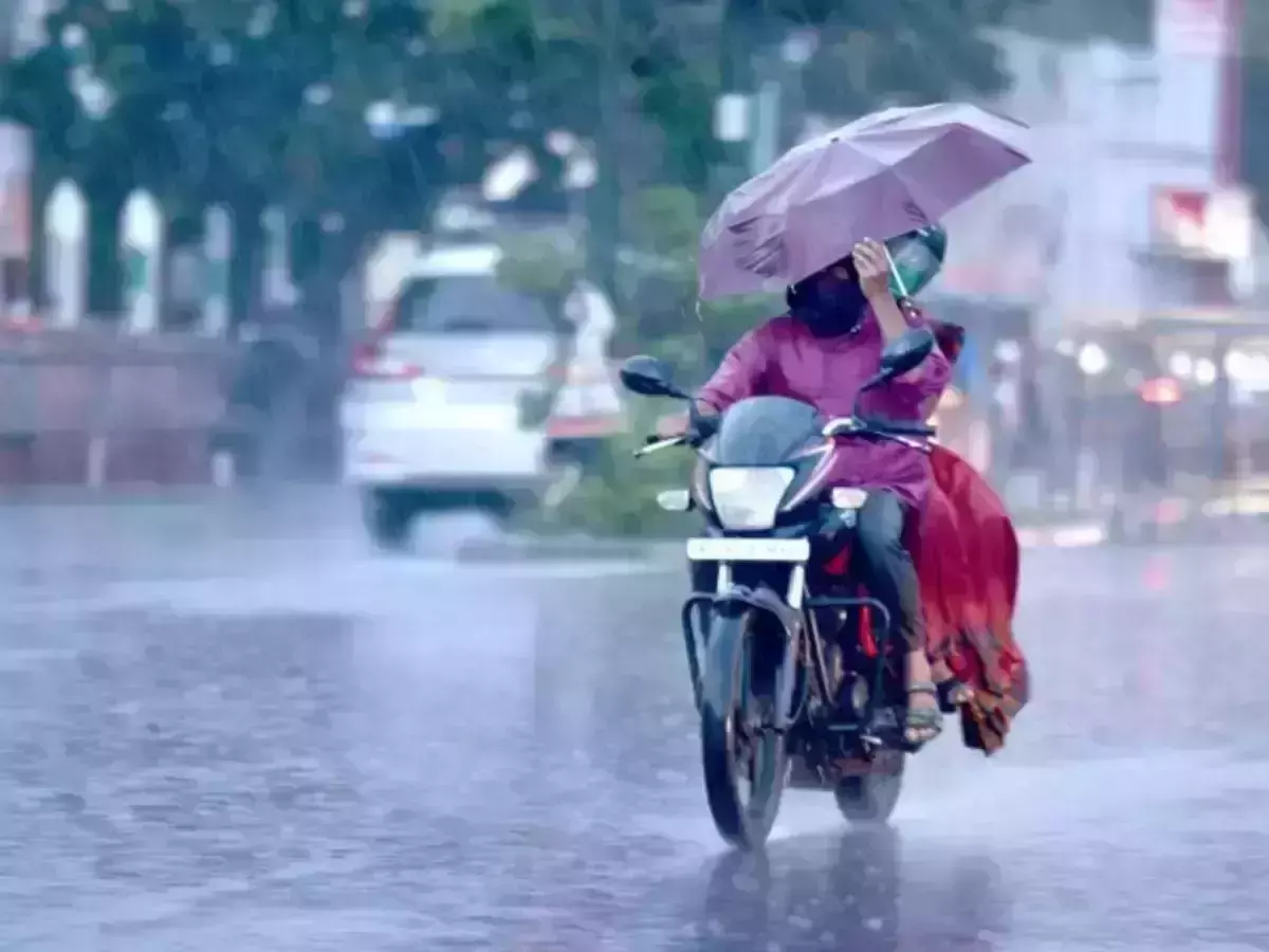 സംസ്ഥാനത്ത് ശനിയാഴ്ച വരെ ശക്തമായ മഴ; എട്ടു ജില്ലകളില്‍ യെല്ലോ അലര്‍ട്ട്