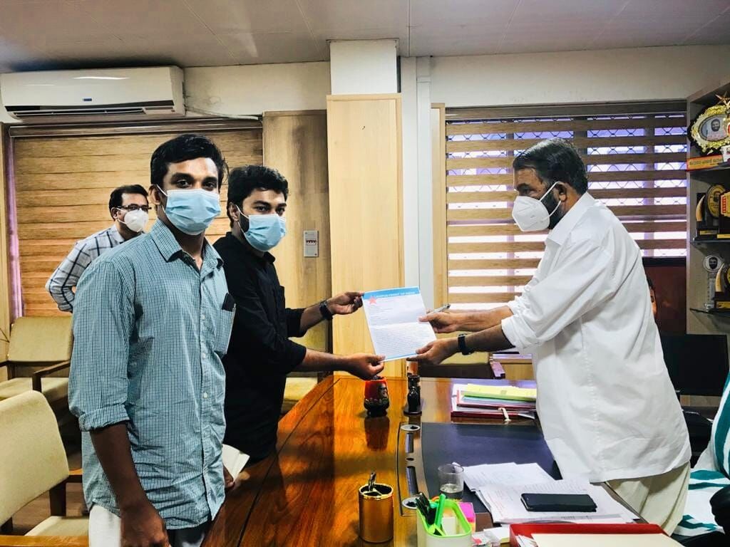 മലപ്പുറം ജില്ല നേരിടുന്ന വിദ്യാഭ്യാസ അവഗണന: കാംപസ് ഫ്രണ്ട് വിദ്യാഭ്യാസ മന്ത്രിക്ക് നിവേദനം നല്കി മലപ്പുറം ജില്ല നേരിടുന്ന വിദ്യാഭ്യാസ അവഗണന: കാംപസ് ഫ്രണ്ട് വിദ്യാഭ്യാസ മന്ത്രിക്ക് നിവേദനം നല്കി