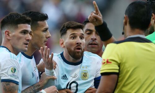 അര്‍ജന്റീനയ്ക്ക് റഫറി എസ്തബാന്‍ ഒസ്റ്റോയിച്ചിനെയും തോല്‍പ്പിക്കണം: ചിലാവര്‍ട്ട്