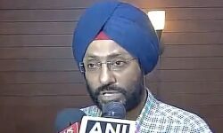 സര്ക്കാരിനെതിരേ ഗൂഢാലോചന; ഛത്തിസ്ഗഢില് ഐപിഎസ് ഓഫിസര്ക്കെതിരേ രാജ്യദ്രോഹക്കേസ് സര്ക്കാരിനെതിരേ ഗൂഢാലോചന; ഛത്തിസ്ഗഢില് ഐപിഎസ് ഓഫിസര്ക്കെതിരേ രാജ്യദ്രോഹക്കേസ്