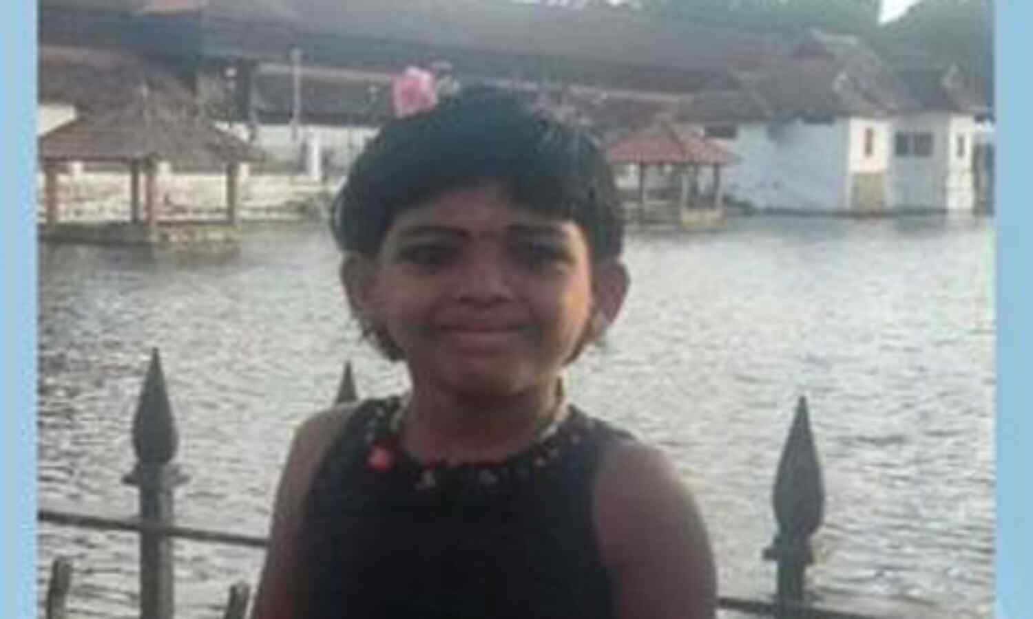 മിക്സ്ചര് തൊണ്ടയില് കുടുങ്ങി ഒന്നാം ക്ലാസുകാരി മരിച്ചു മിക്സ്ചര് തൊണ്ടയില് കുടുങ്ങി ഒന്നാം ക്ലാസുകാരി മരിച്ചു