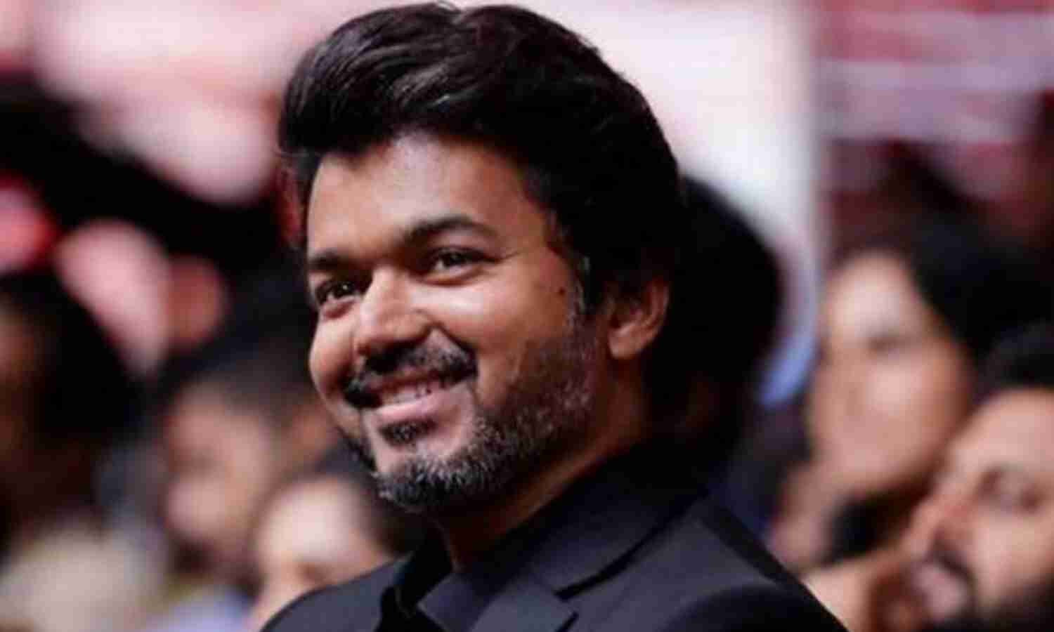 കാറിന് നികുതിയിളവ്; നടന് വിജയ്ക്ക് ഒരു ലക്ഷം രൂപ പിഴ; റീല് ഹീറോ ആകരുതെന്ന് കോടതി കാറിന് നികുതിയിളവ്; നടന് വിജയ്ക്ക് ഒരു ലക്ഷം രൂപ പിഴ; റീല് ഹീറോ ആകരുതെന്ന് കോടതി