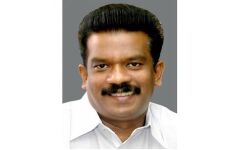 ഓഫിസില്‍ വിളിച്ച് ഭീഷണിപ്പെടുത്തി-പട്ടികജാതി ക്ഷേമ ഫണ്ട് തട്ടിപ്പ് കേസില്‍ മന്ത്രി കെ രാധാകൃഷ്ണന്‍