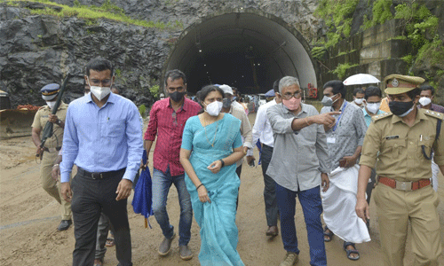 ട്രയല്‍ റണ്‍ വെള്ളിയാഴ്ച്ച; കുതിരാന്‍ തുരങ്ക നിര്‍മാണം ദിനംപ്രതി വിലയിരുത്തുമെന്ന് കലക്ടര്‍