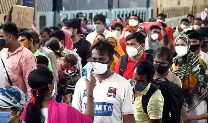 കൊവിഡ് മൂന്നാം തരംഗം ആഗസ്ത് അവസാനത്തോടെ; തീവ്രത കുറയാന് സാധ്യതയെന്ന് ഐസിഎംആര് കൊവിഡ് മൂന്നാം തരംഗം ആഗസ്ത് അവസാനത്തോടെ; തീവ്രത കുറയാന് സാധ്യതയെന്ന് ഐസിഎംആര്