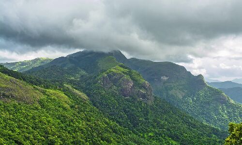 വീരമലക്കുന്ന് ഇക്കോ ടൂറിസം: പ്രത്യേക ഉപസമിതി രൂപീകരിച്ചു