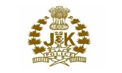 ദന്മറില് സായുധരും സുരക്ഷാസേനയും ഏറ്റുമുട്ടുന്നു ദന്മറില് സായുധരും സുരക്ഷാസേനയും ഏറ്റുമുട്ടുന്നു