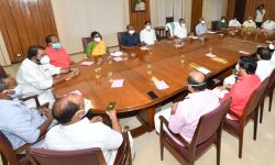 ആഗസ്റ്റ് നാലിന് 500 റാങ്ക് ലിസ്റ്റുകളുടെ കാലാവധി അവസാനിക്കും; ഒഴിവുകള് അടിയന്തരമായി റിപോര്ട്ട് ചെയ്യണമെന്ന് നിര്ദേശം ആഗസ്റ്റ് നാലിന് 500 റാങ്ക് ലിസ്റ്റുകളുടെ കാലാവധി അവസാനിക്കും; ഒഴിവുകള് അടിയന്തരമായി റിപോര്ട്ട് ചെയ്യണമെന്ന് നിര്ദേശം