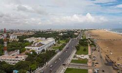 തമിഴ്നാട്ടില് ജൂലൈ 31 വരെ ലോക്ക് ഡൗണ് നീട്ടി; കൂടുതല് ഇളവുകള് പ്രഖ്യാപിച്ചു തമിഴ്നാട്ടില് ജൂലൈ 31 വരെ ലോക്ക് ഡൗണ് നീട്ടി; കൂടുതല് ഇളവുകള് പ്രഖ്യാപിച്ചു