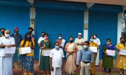 പെണ്ജീവിതത്തിന്റെ കരുതലുമായി ഗ്രന്ഥശാലകളുടെ നേതൃത്വത്തില് കാസര്കോഡ് സ്നേഹഗാഥ പെണ്ജീവിതത്തിന്റെ കരുതലുമായി ഗ്രന്ഥശാലകളുടെ നേതൃത്വത്തില് കാസര്കോഡ് സ്നേഹഗാഥ