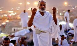 അറഫാസംഗമം അല്പ സമയത്തിനകം; പ്രാര്ഥനാ മുഖരിതമായി വിശുദ്ധനഗരി അറഫാസംഗമം അല്പ സമയത്തിനകം; പ്രാര്ഥനാ മുഖരിതമായി വിശുദ്ധനഗരി