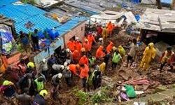 കനത്ത മഴയില്‍ വീടിനു മേല്‍ കുന്നിടിഞ്ഞു വീണു കുടുംബത്തിലെ അഞ്ച് പേര്‍ മരിച്ചു