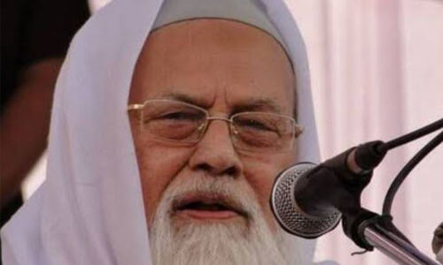 മുസ്ലിംകള്ക്ക് സ്വന്തം തല്പര്യത്തിനനുസരിച്ച് വോട്ട് ചെയ്യാമെന്ന് മുസ്ലിം വ്യക്തിനിയമ ബോര്ഡ് മുസ്ലിംകള്ക്ക് സ്വന്തം തല്പര്യത്തിനനുസരിച്ച് വോട്ട് ചെയ്യാമെന്ന് മുസ്ലിം വ്യക്തിനിയമ ബോര്ഡ്