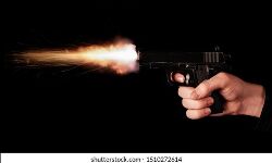 കശ്മീരില്‍ പൊലീസുകാരന്റെ ഭാര്യക്കും മകള്‍ക്കും നേരെ ആക്രമണം