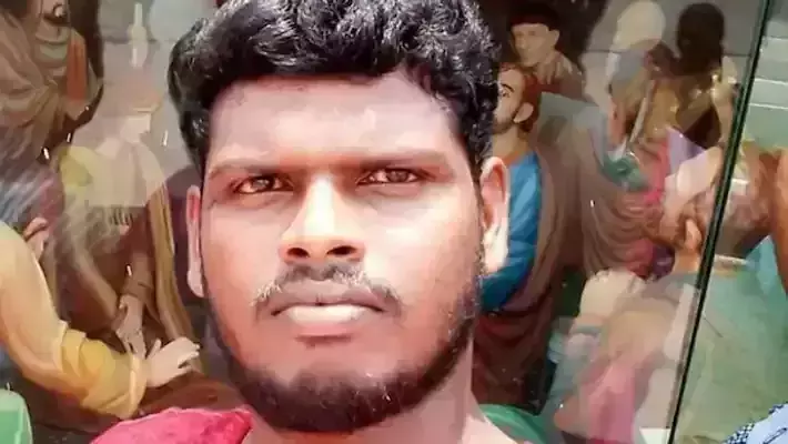 ബൈക്ക് തെന്നി മറിഞ്ഞ് യുവാവ് മരിച്ചു ബൈക്ക് തെന്നി മറിഞ്ഞ് യുവാവ് മരിച്ചു