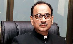 പെഗാസസ്; സിബിഐ മുന്‍ മേധാവി അലോക് വര്‍മ്മയുടെ ഫോണും ചോര്‍ത്തി