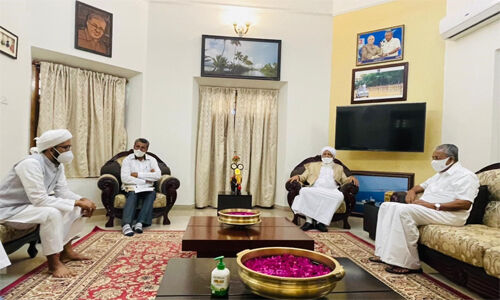 ന്യൂനപക്ഷ സ്കോളര്ഷിപ്പ്; ആശങ്ക അറിയിച്ച് എപി അബൂബക്കര് മുസലിയാര്; ആശങ്ക അവശേഷിക്കുന്നുണ്ടെങ്കില് പരിഹരിക്കുമെന്ന് മുഖ്യമന്ത്രി ന്യൂനപക്ഷ സ്കോളര്ഷിപ്പ്; ആശങ്ക അറിയിച്ച് എപി അബൂബക്കര് മുസലിയാര്; ആശങ്ക അവശേഷിക്കുന്നുണ്ടെങ്കില് പരിഹരിക്കുമെന്ന് മുഖ്യമന്ത്രി