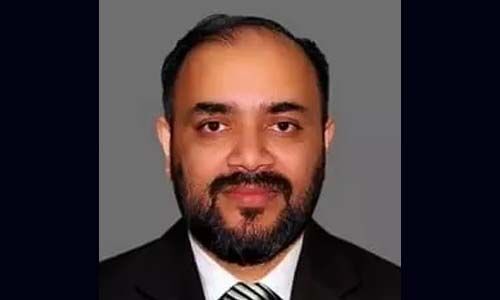 ഫോട്ടോഗ്രാഫര് അന്വര് സാദത്ത് അന്സ് കുവൈത്തില് കൊവിഡ് ബാധിച്ച് മരിച്ചു ഫോട്ടോഗ്രാഫര് അന്വര് സാദത്ത് അന്സ് കുവൈത്തില് കൊവിഡ് ബാധിച്ച് മരിച്ചു
