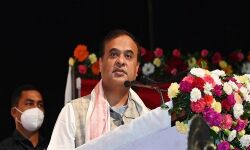 അതിര്ത്തിത്തര്ക്കം പുകയുന്നു; അസം, മിസോറാം അതിര്ത്തിയില് ആറ് പോലിസുകാര് കൊല്ലപ്പെട്ടെന്ന് അസം മുഖ്യമന്ത്രി അതിര്ത്തിത്തര്ക്കം പുകയുന്നു; അസം, മിസോറാം അതിര്ത്തിയില് ആറ് പോലിസുകാര് കൊല്ലപ്പെട്ടെന്ന് അസം മുഖ്യമന്ത്രി