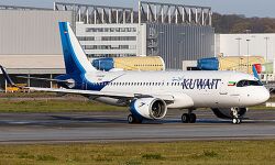 ആഗസ്റ്റ് ഒന്നു മുതല് വിദേശികള്ക്ക് കുവൈത്തിലേക്ക് പ്രവേശനം അനുവദിക്കും ആഗസ്റ്റ് ഒന്നു മുതല് വിദേശികള്ക്ക് കുവൈത്തിലേക്ക് പ്രവേശനം അനുവദിക്കും