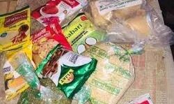 ഓണക്കിറ്റില്‍ ബാത്ത് സോപ്പ് ഉള്‍പ്പെടെ പതിനഞ്ചിന സാധനങ്ങള്‍; വിതരണം ശനിയാഴ്ച മുതല്‍