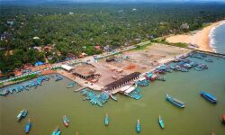 ബേപ്പൂര്‍ ഹാര്‍ബറിലെ പ്രശ്‌നങ്ങള്‍: തൊഴിലാളികളെ വിശ്വാസത്തിലെടുത്ത് മുന്നോട്ട് പോകണമെന്ന് മന്ത്രി