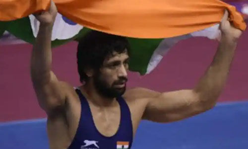 ഒളിംപിക്‌സ് ഗുസ്തിയില്‍ വെള്ളിമെഡല്‍ നേടിയ രവി കുമാറിന് മുഖ്യമന്ത്രിയുടെ അഭിനന്ദനം