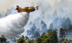 ഗ്രീസില്‍ അഗ്‌നിശമനസേനയുടെ വിമാനം തകര്‍ന്ന് വീണു; ആളപായമില്ല